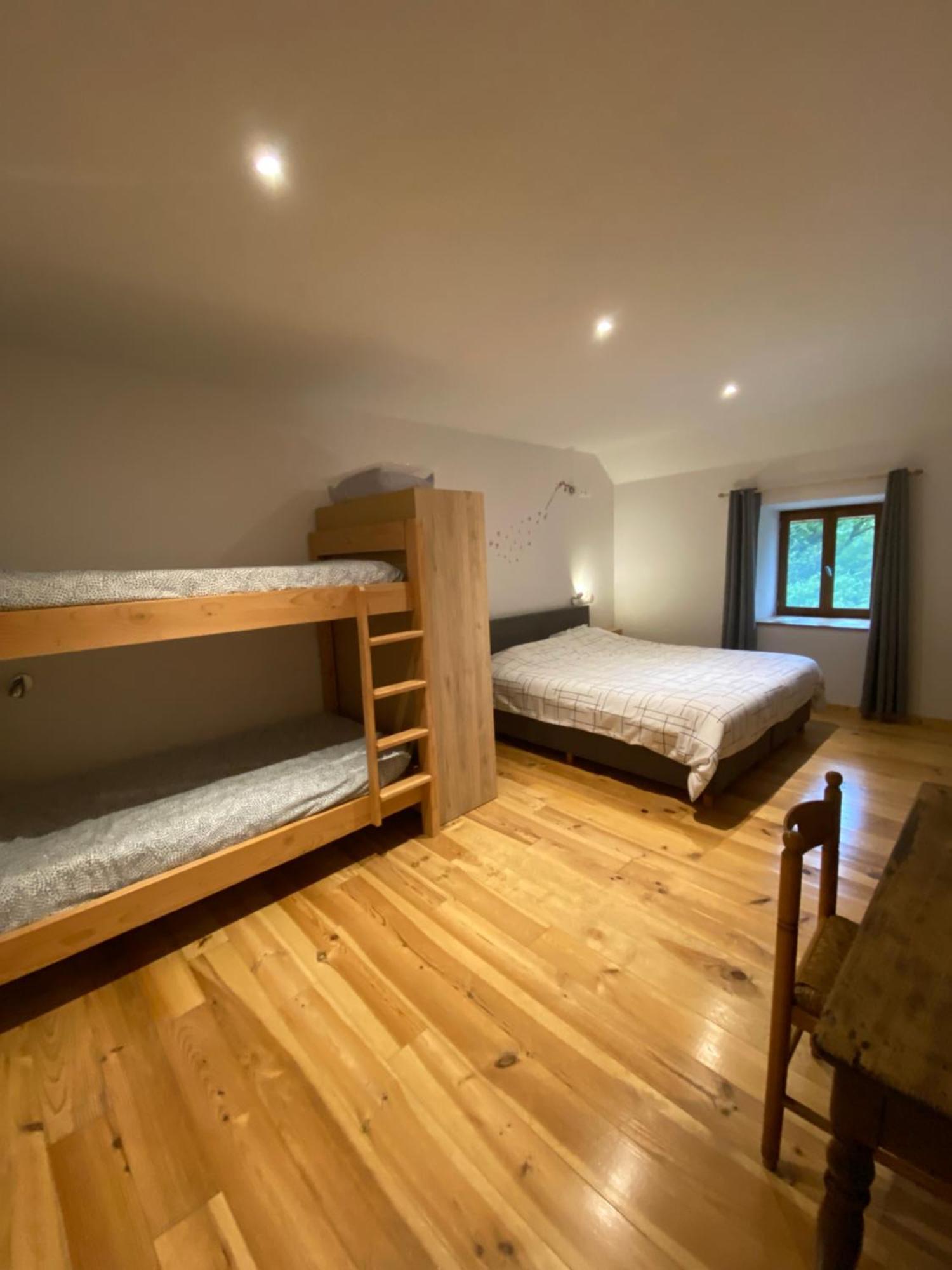 Veyrinas 43 Bed & Breakfast Saint-Yrieix-la-Perche Eksteriør bilde